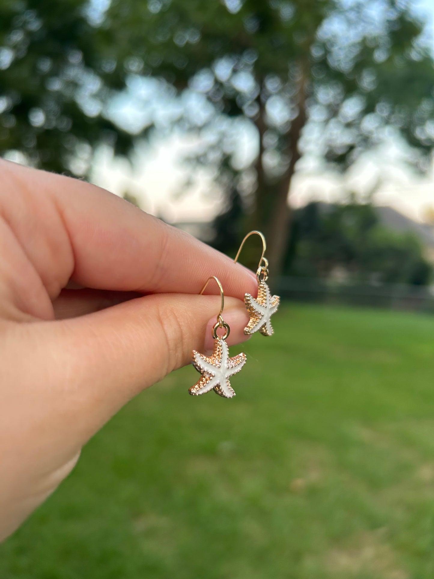 ☀️Gold starfish earrings ☀️