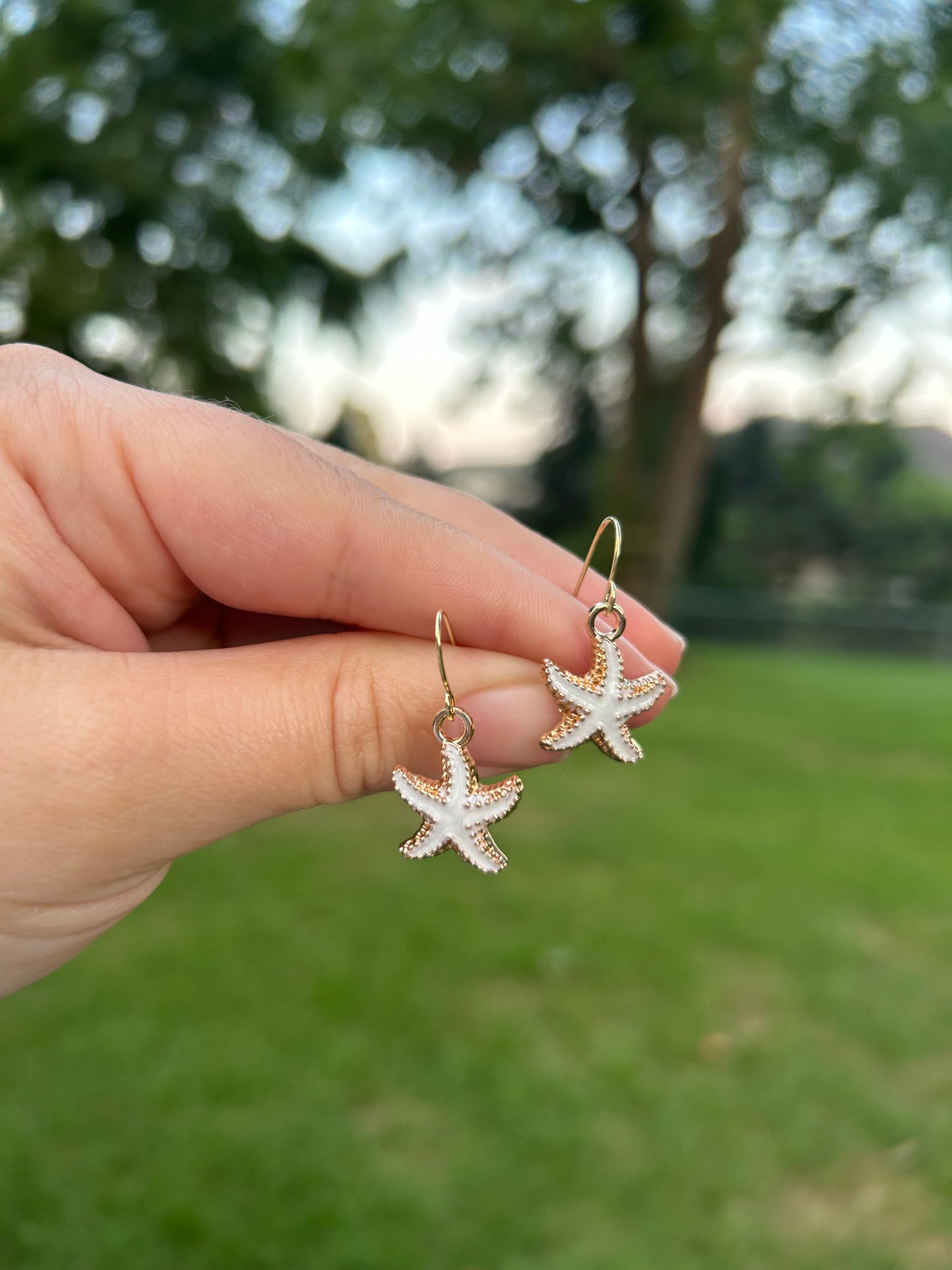 ☀️Gold starfish earrings ☀️